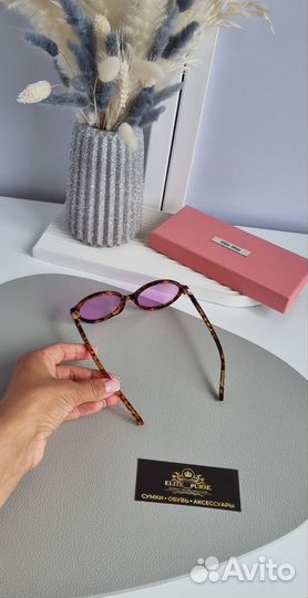 Солнцезащитные очки miu miu / полный комплект