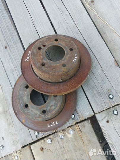 Диск тормозной задний мерседес Mercedes w202