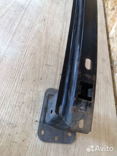 Усилитель бампера задний Ford Focus 2 2