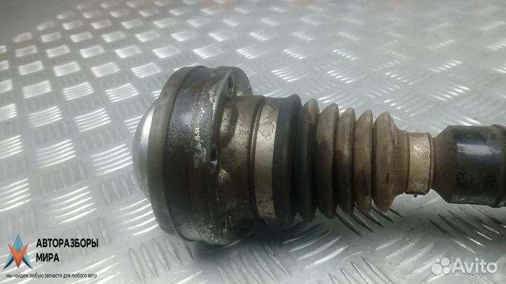 Полуось передняя правая (приводной вал, ШРУС)