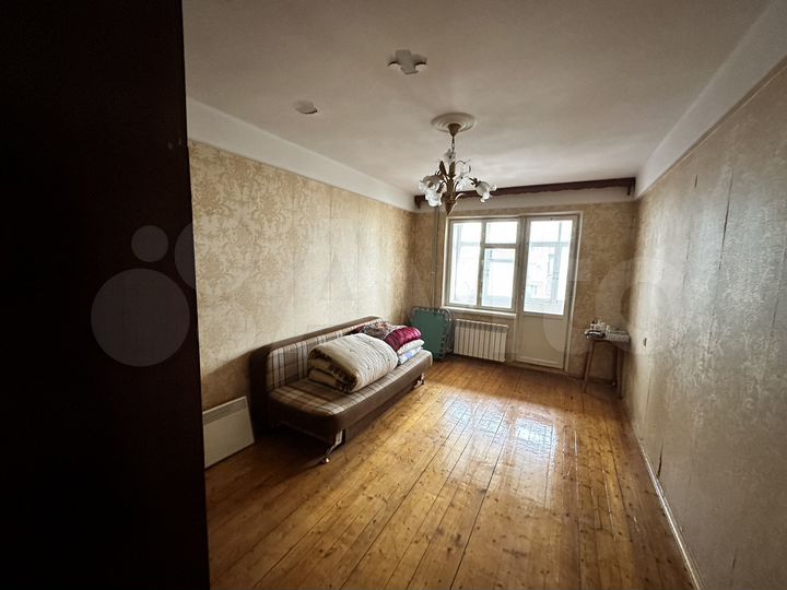 4-к. квартира, 90 м², 5/9 эт.