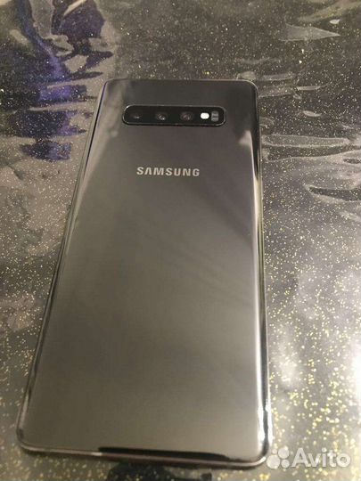 Телефон Samsung s10 plus ceramic
