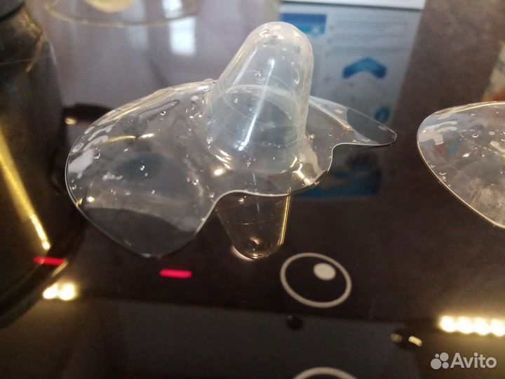 Силиконовые накладки на грудь Avent, Medela