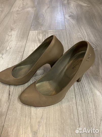 Туфли женские 37 размер
