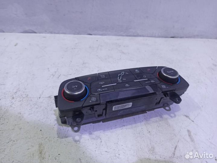 Блок управления климат контролем 2013278