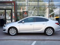 Opel Astra 1.6 MT, 2012, 170 000 км, с пробегом, цена 798 000 руб.