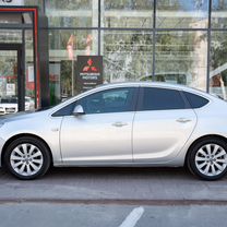 Opel Astra 1.6 MT, 2012, 170 000 км, с пробегом, цена 781 000 руб.