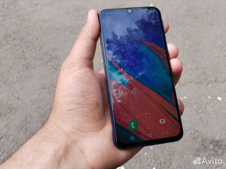 Телефон Samsung galaxy A40