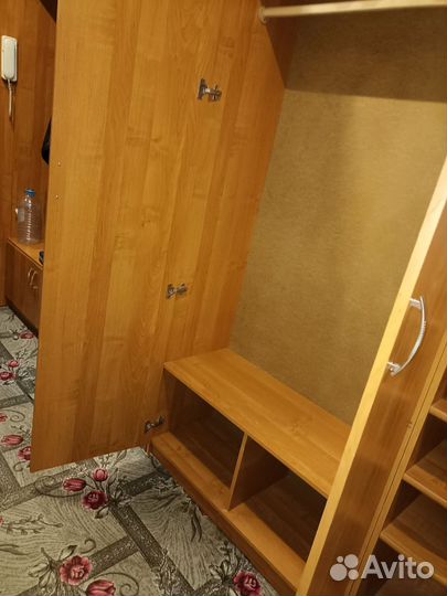 Шкаф прихожая