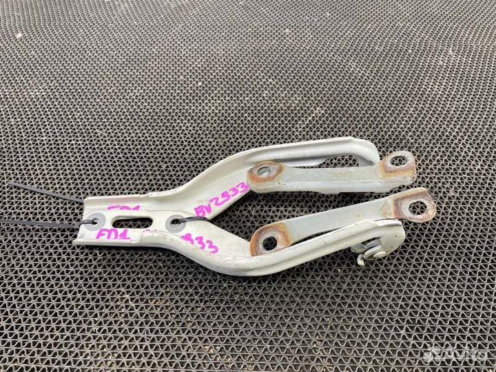 Петли капота Honda Civic 4D 2005-2011