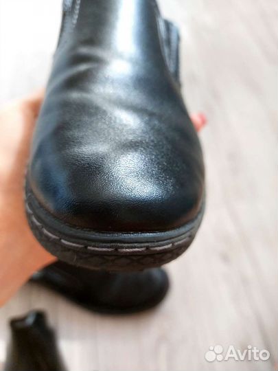 Туфли классические для мальчика 37р