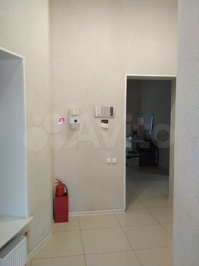 Офис, 140.9 м²