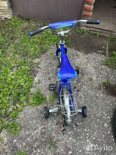 Велосипед детский четырехколесный