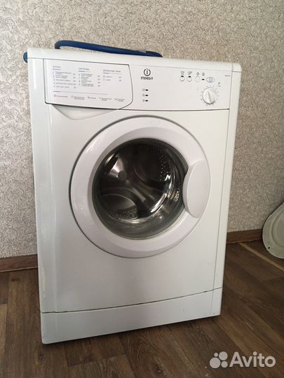 Стиральная машина indesit