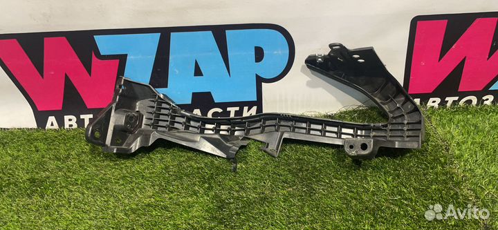 Крепление фары (кронштейн фары) левой Subaru BRZ