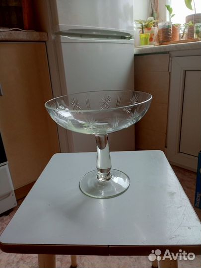Ваза для фруктов на ножке стекло СССР