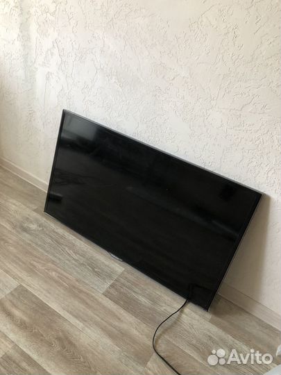 Телевизор samsung