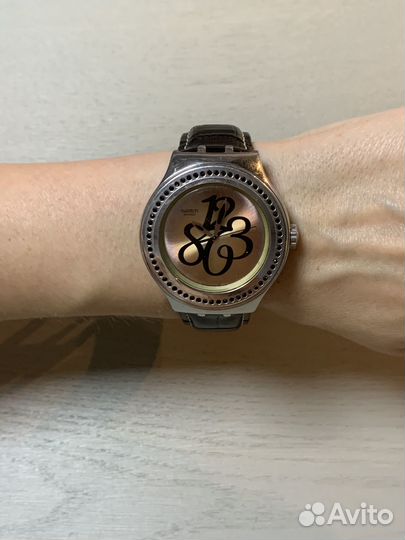 Часы swatch