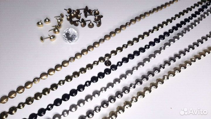 Пуговицы-стразы, декоративные гвозди