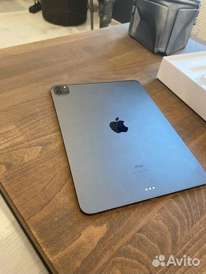 iPad pro 11 128gb - новый