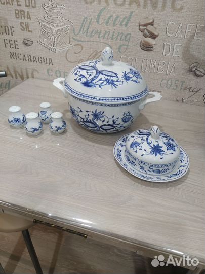 Сервиз столовый
