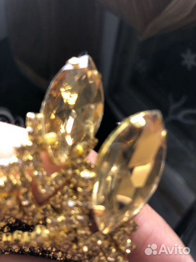 Серьги длинные с камнями