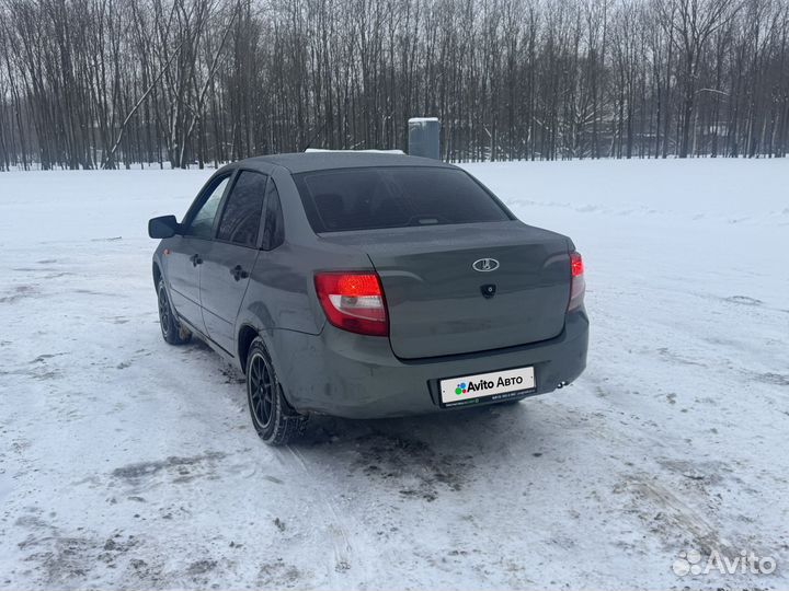 LADA Granta 1.6 AT, 2013, 150 000 км