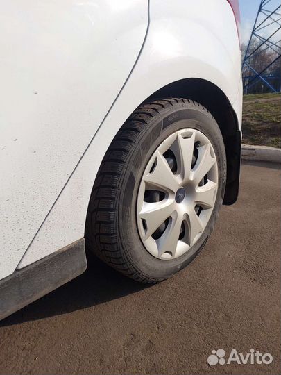 Hankook Winter I'Pike 205/55 R16