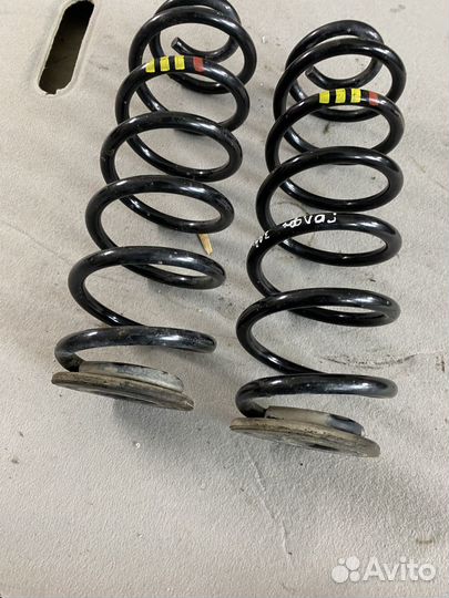 Пружина задняя Volkswagen Golf Plus (Mk5) V (2004–