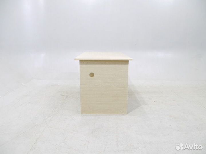 Письменный стол