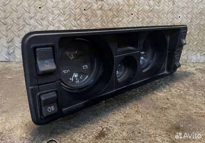 Приборная панель ваз 2105
