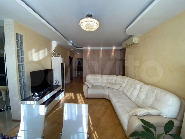 3-к. квартира, 80,5 м², 3/12 эт.