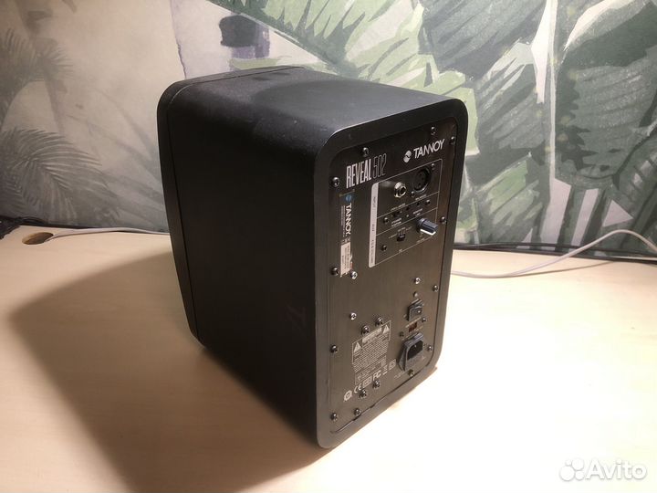 Студийные мониторы tannoe reveal 502