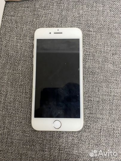 iPhone 8, 64 ГБ