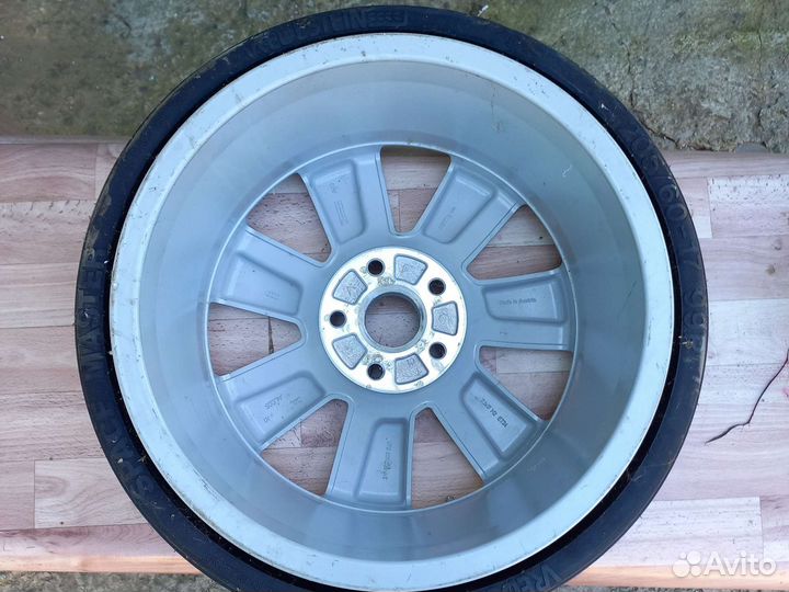 Диск + докатка на audi a6 r17 новый