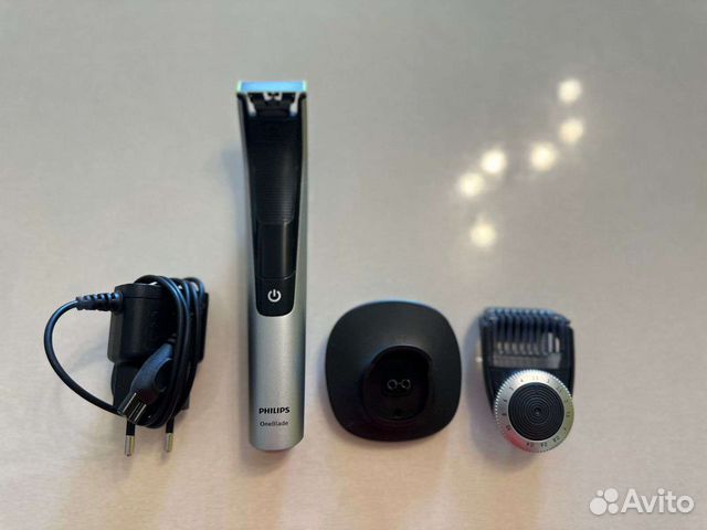 Триммер для бороды и усов Philips OneBlade