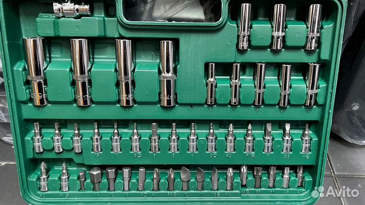 94 предмета Набор инструментов 1/2 и 1/4