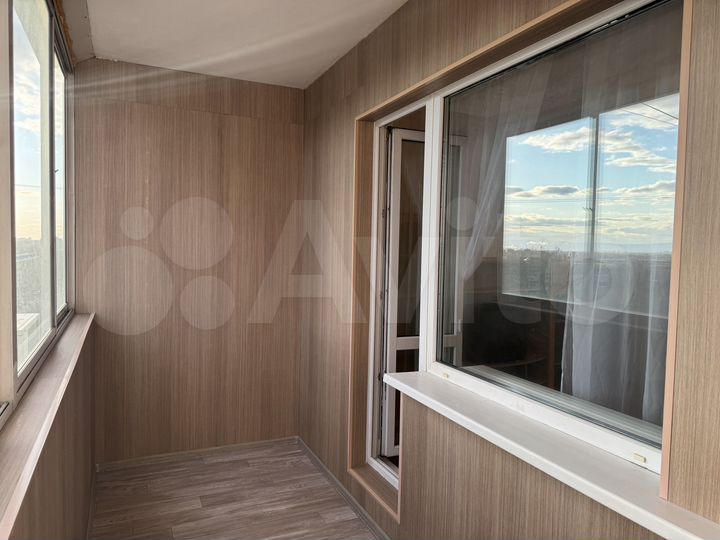 2-к. квартира, 50 м², 9/10 эт.