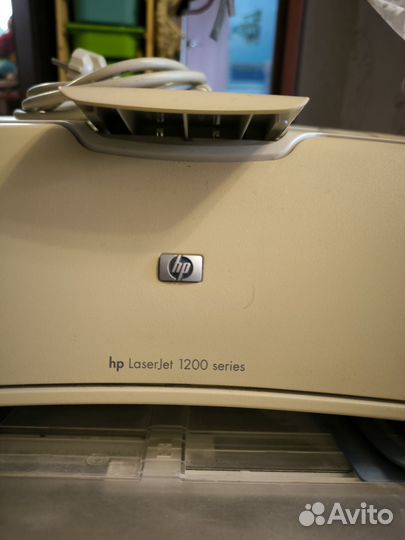 Продам лазерный принтер HP LaserJet 1200