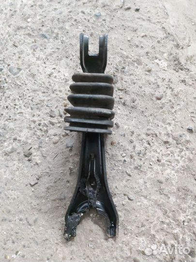 Вилка сцепления LADA Granta, тросовая кпп