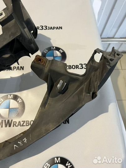 Кронштейн фар передний правый Bmw Е87 хэтчбэк