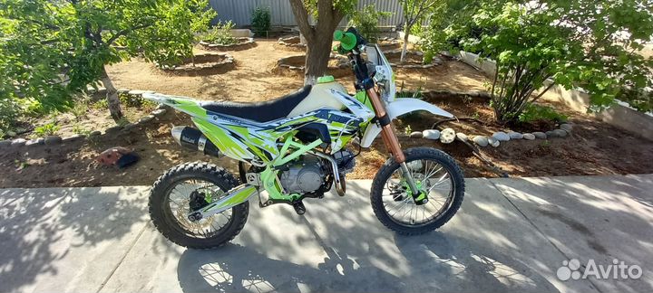 Пит байк Motoland Apex 125