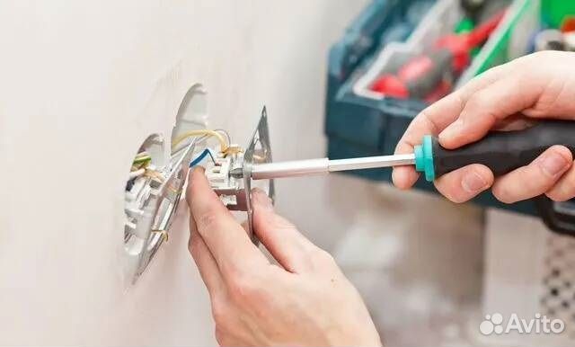 Электрик. Частный мастер. Услуги электника