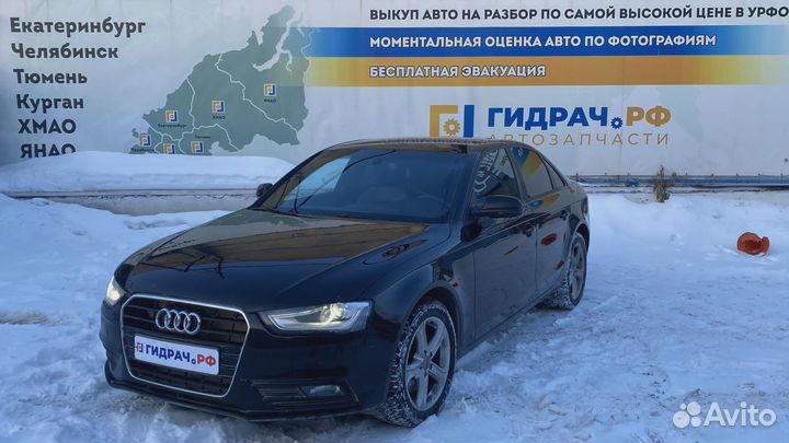 Рычаг передний нижний правый передний Audi A4 (B8) 8K0407156C