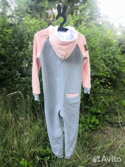 Одежда для девочки (комбинезон)