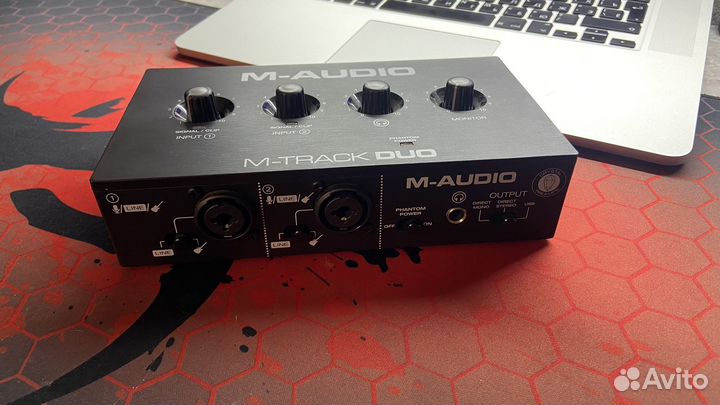 Аудиоинтерфейс M-Audio