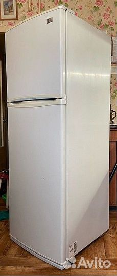 Холодильник LG GR-372SF в ремонт или на запчасти