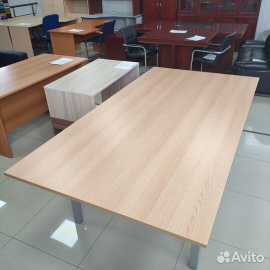 Стол,стол для переговоров, стол офисный
