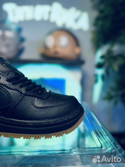 Кроссовки nike air force 1 luxe черные