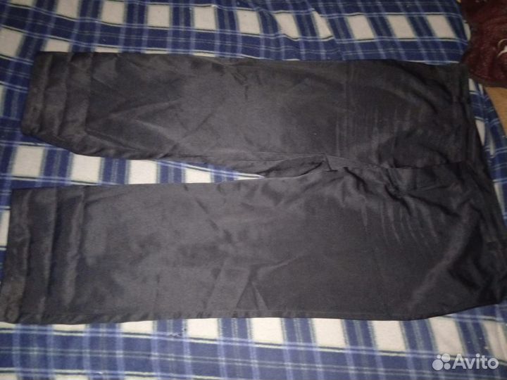 Черная форма охранника